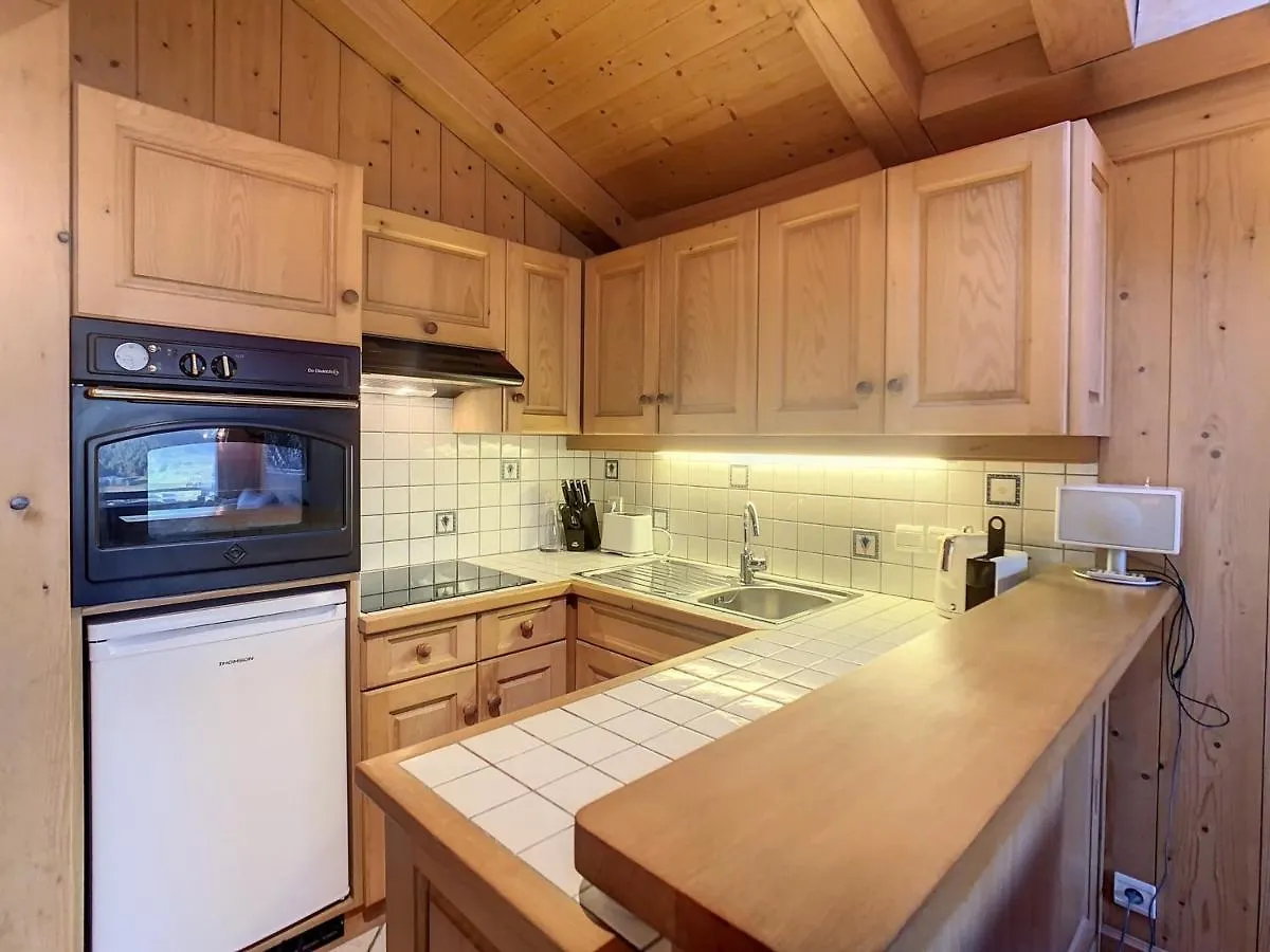 Duplex 4 Pieces Avec Parking Et Wifi Au Pied Des Pistes - Fr-1-560-83 Apartment Combloux