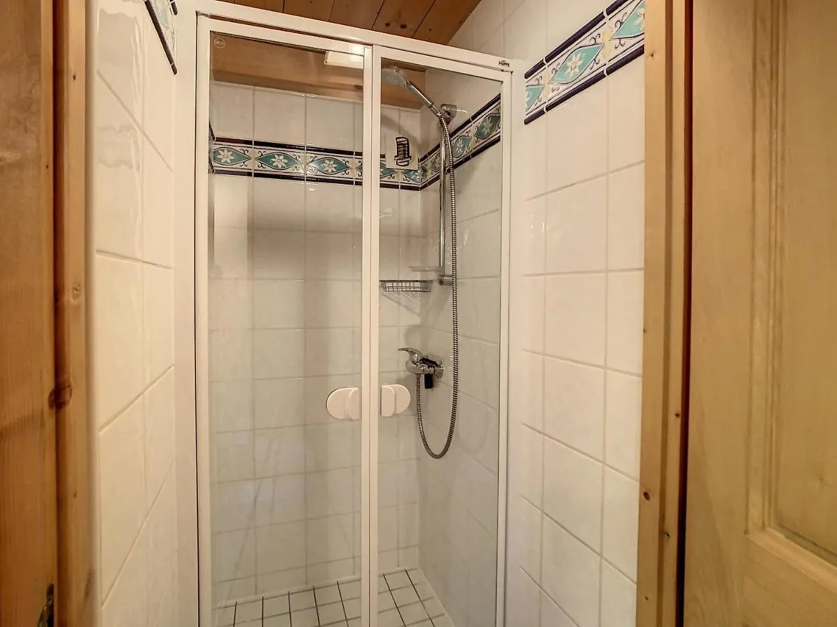 Duplex 4 Pieces Avec Parking Et Wifi Au Pied Des Pistes - Fr-1-560-83 Apartment Combloux